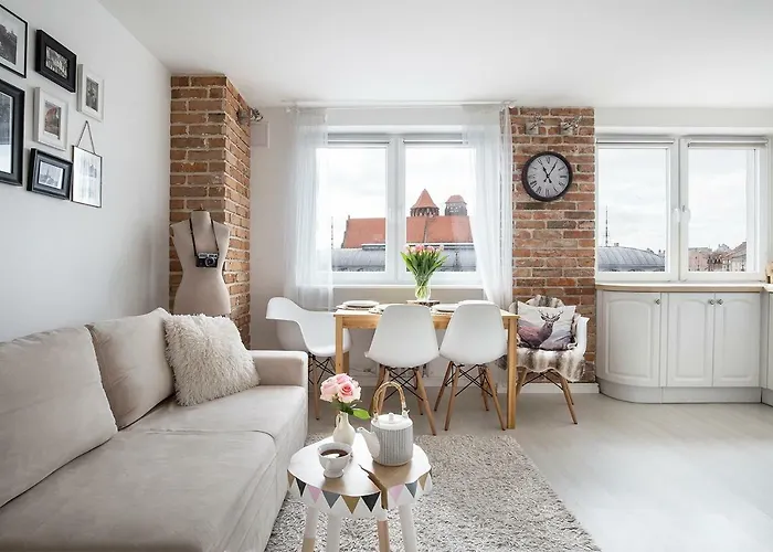 Scandi Old Town Apartment
