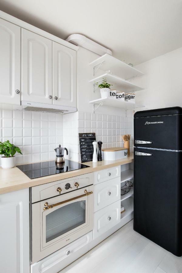 Scandi Old Town Apartment *